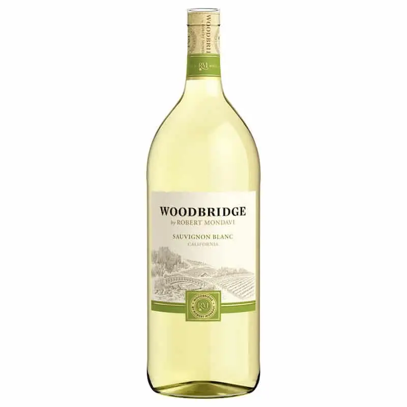 WOODBRIDGE SAUVIGNON BLANC 1.5L Must Have