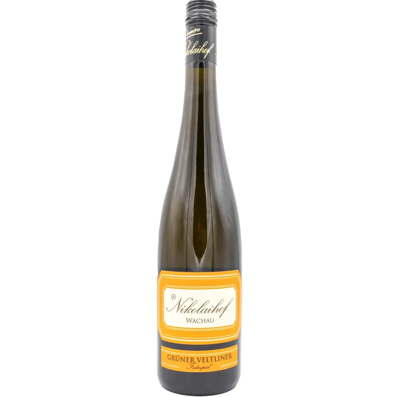Familie Saahs Nikolaihof im Weingebirge Gruner Veltliner Federspiel, Wachau, Austria 2021 High Quality