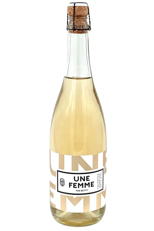 Une Femme "The Betty" Brut Californian Sparkling Wine Hassle-Free Returns