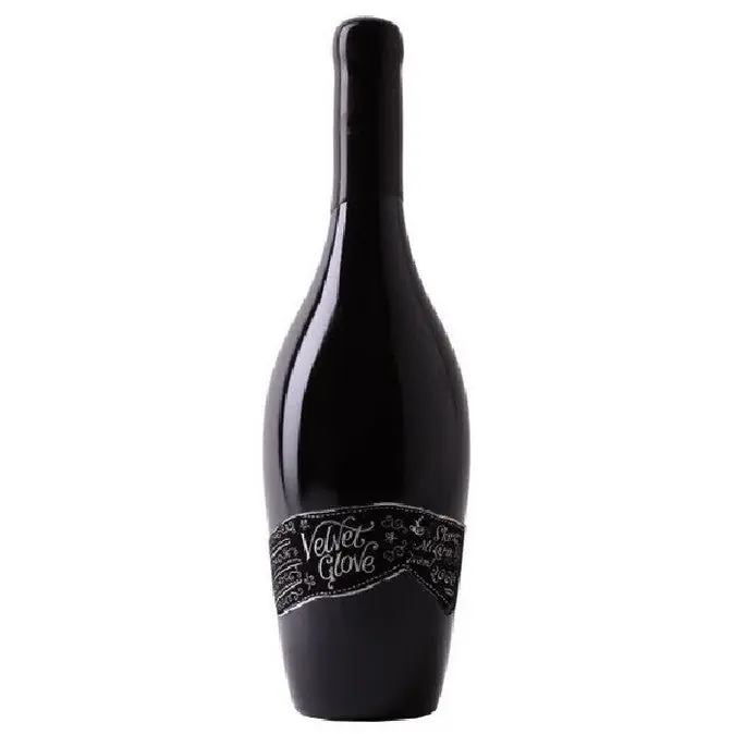 Mollydooker Shiraz Velvet Glove 2021 Editor’s Pick